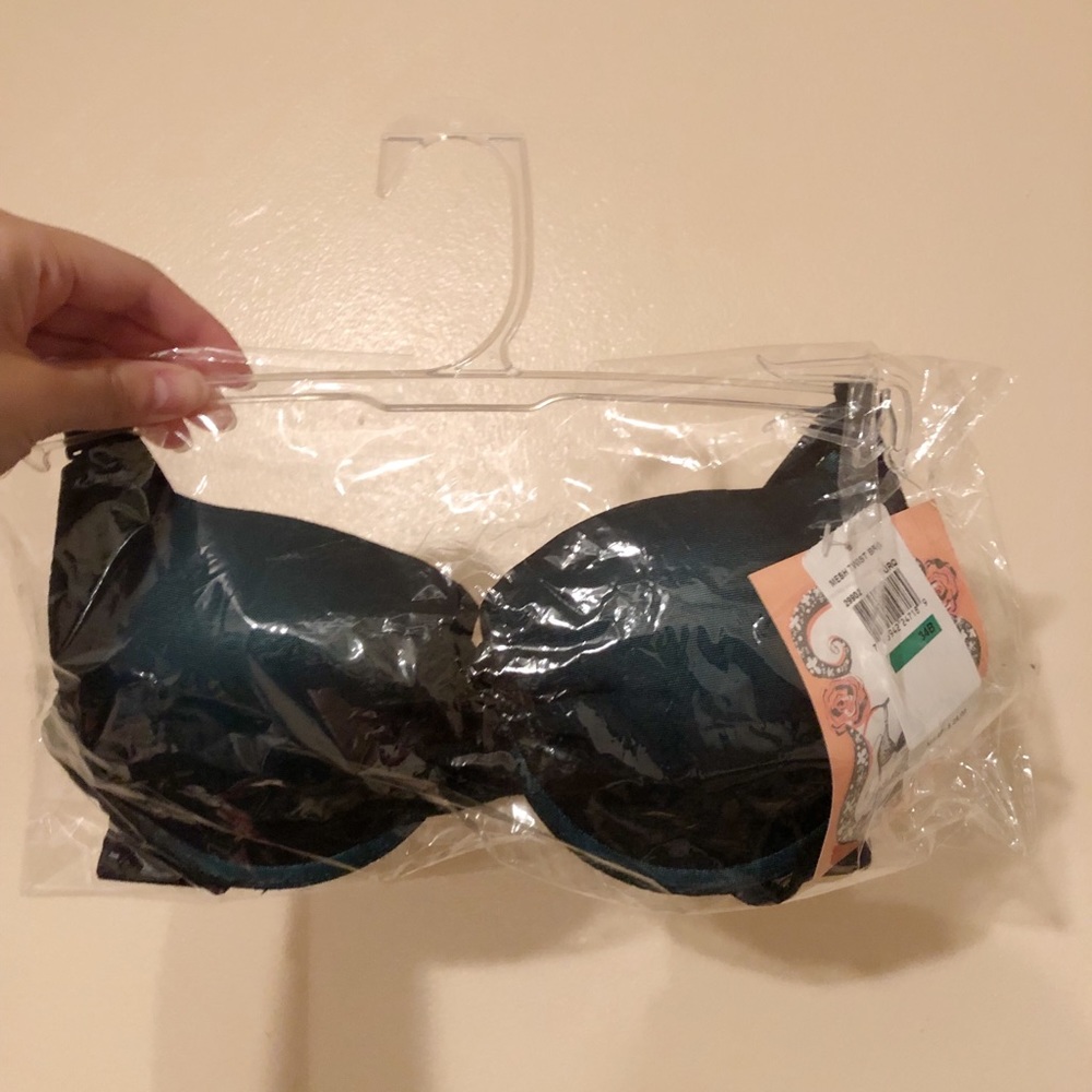 NWT- Fashion Forms Teal Bra
